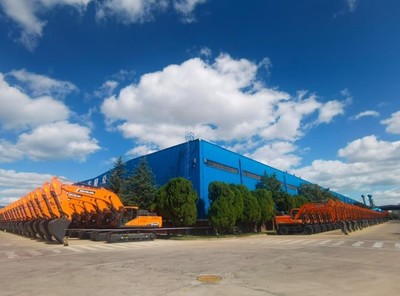 現(xiàn)代迪萬(wàn)倫工程機(jī)械榮膺“國(guó)家級(jí)綠色工廠” 引領(lǐng)環(huán)保機(jī)械制造新紀(jì)元